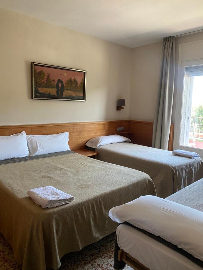 Hostal Galicia Cardedeu Ngoại thất bức ảnh